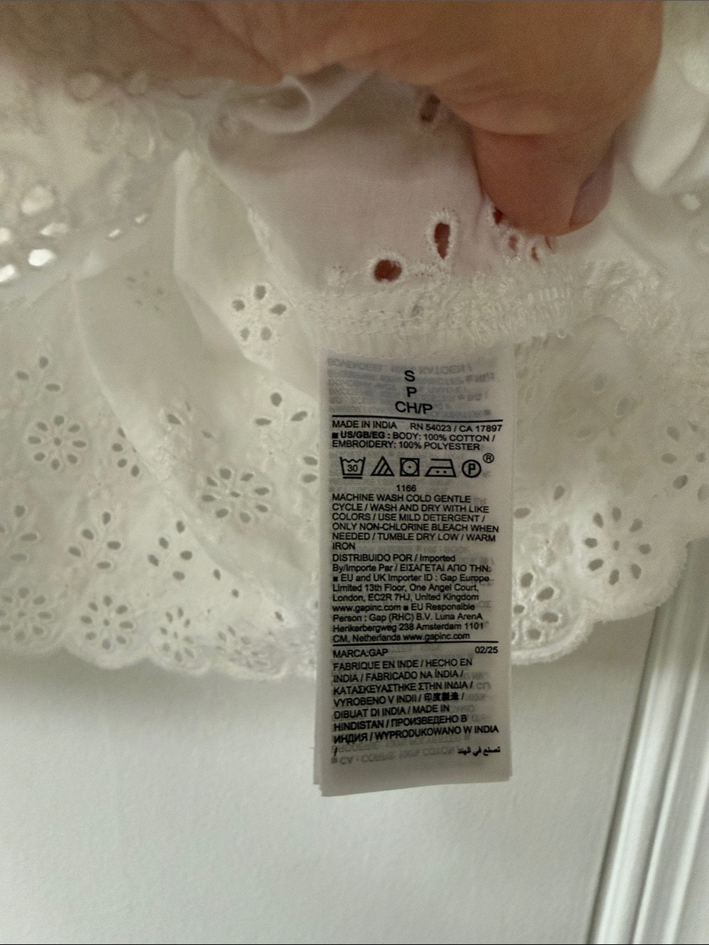 Gap x Doen Eyelet Sleeveless Top - Picture 5 of 5